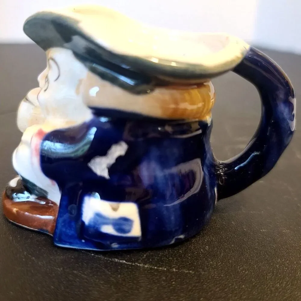 Vintage Colonial Miniature Toby Creamer‎ Japan